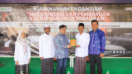 KULIAH UMUM FH DAN FISIP Unisda Modernisasi dan Pembaruan Kultur Hukum di Peradilan (15)