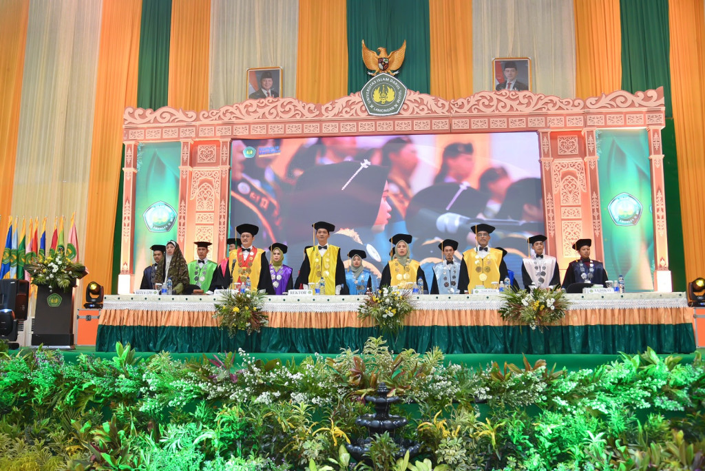 Semarak Wisuda ke-38 Unisda Lamongan Perayaan Khidmat dengan Sentuhan Inovatif